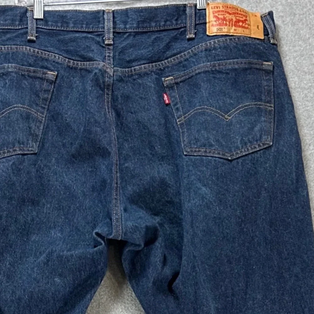 Levis Jeans 501 Mens 46 x 31 Dark Wash Indigo Denim Classic Straight Leg 2021